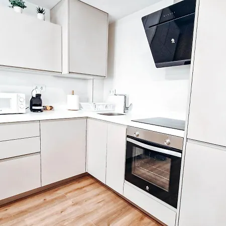Apartment Tiendas 8 *